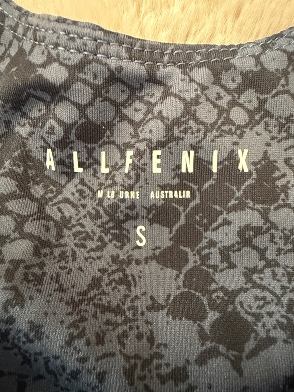 High-Neck Snake-Print Sports Bra in Charcoal - Picture 3 of 7